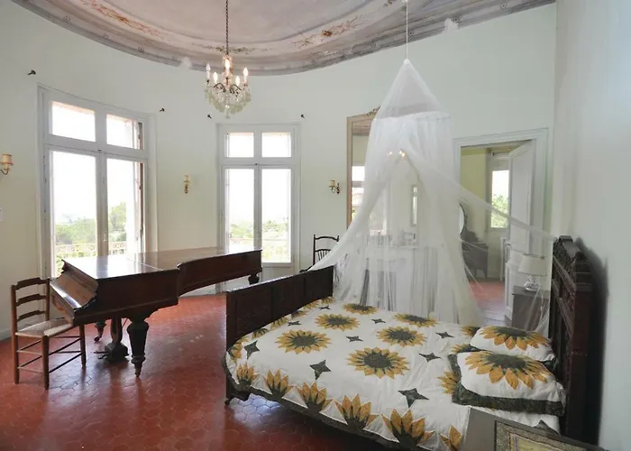 Beautiful In Raphael * Saint-Raphaël